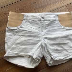 Maternity shorts size medium